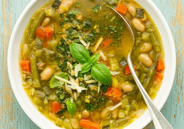 Véritable soupe au  pistou, haricots coco et risoni